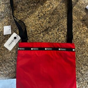 New with Tags Lesportsac Red Currant Crossbody Bag